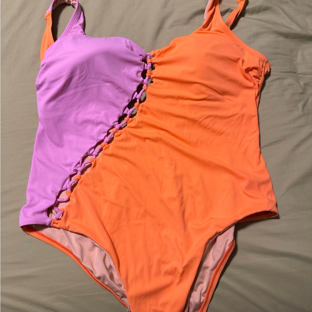 Cutout swimsuit